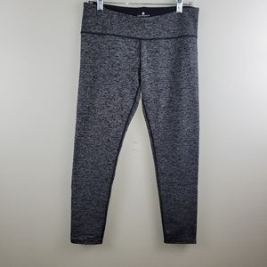 Tuff Athletics Dark Gray Capri Leggings size L